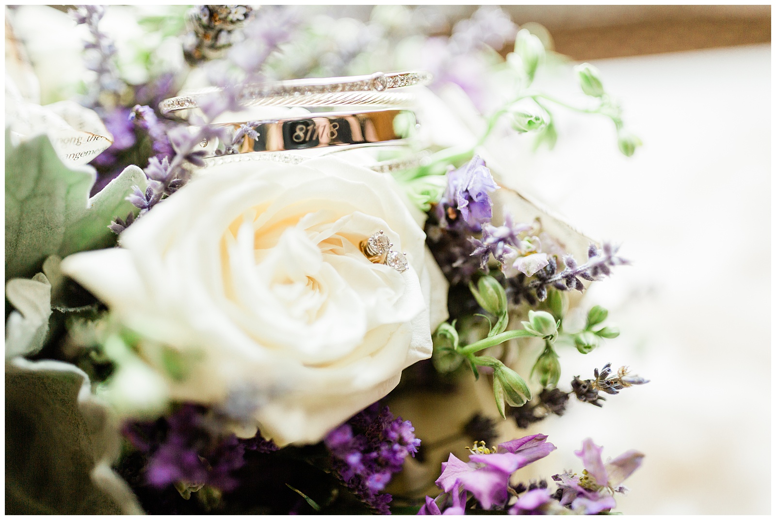 grooms gift to bride \\ lavender wedding bouquet