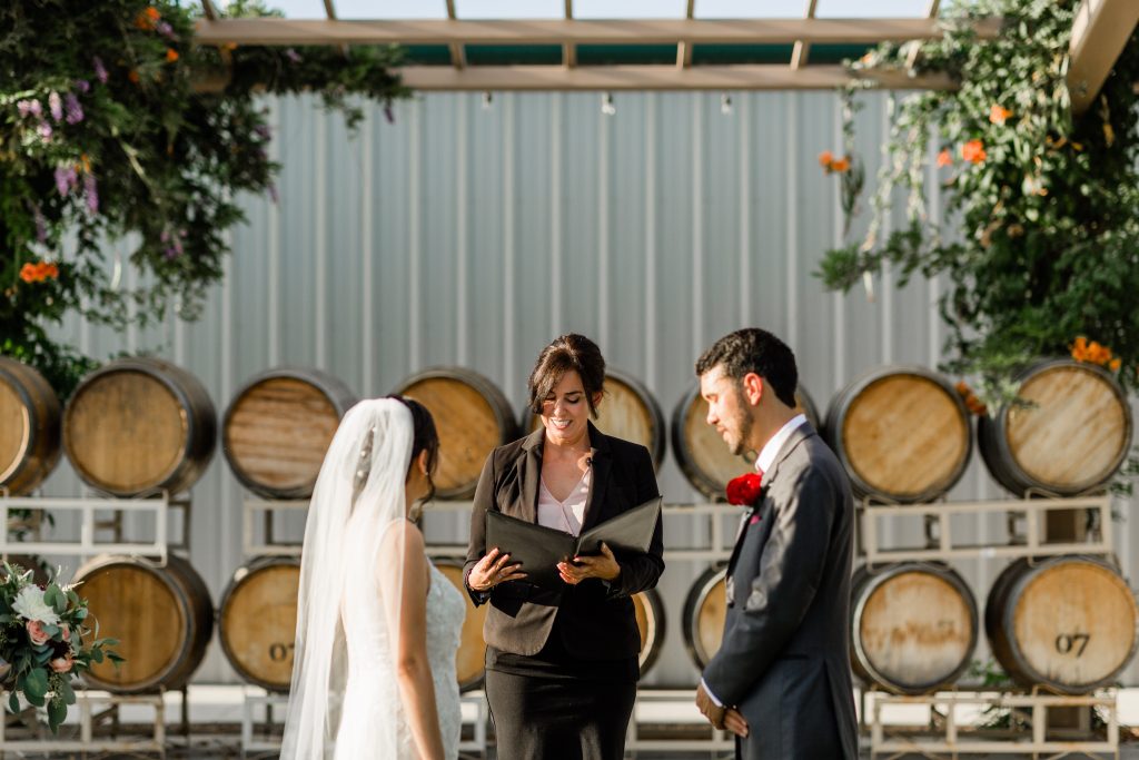 kings river winery wedding ceremony