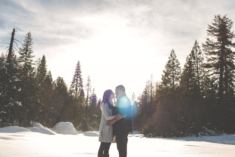 snowy engagement photos in shaver lake