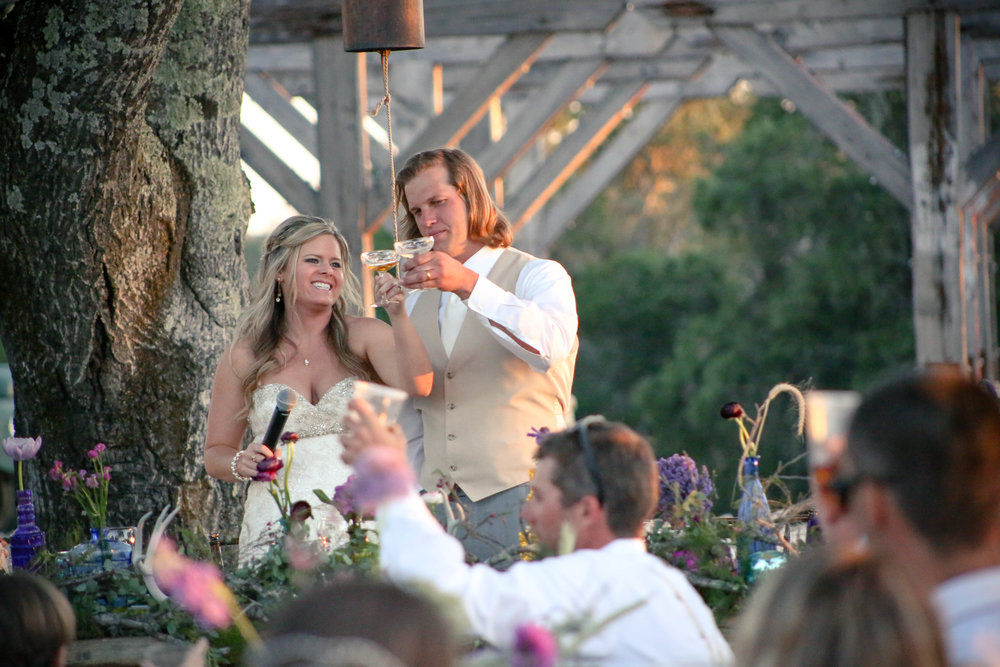 wedding toasts at oak heart estate
