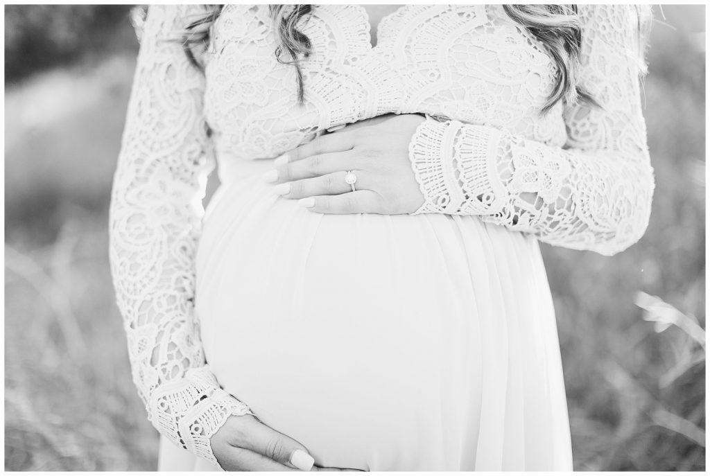 Whimsical Maternity Foothill Photoshoot » Megan Helm Photography