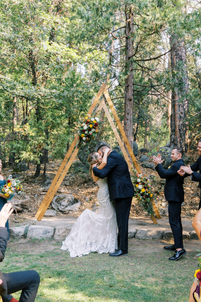 fall wedding in yosemite