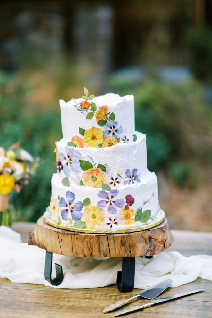fall flower wedding cake decoration