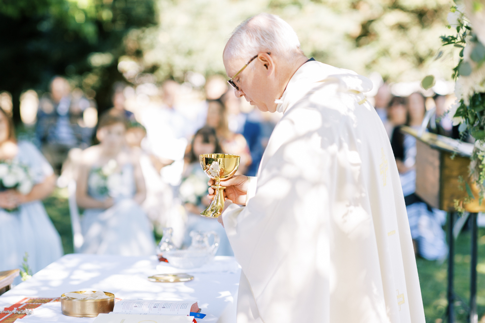 catholic wedding ceremony communion 